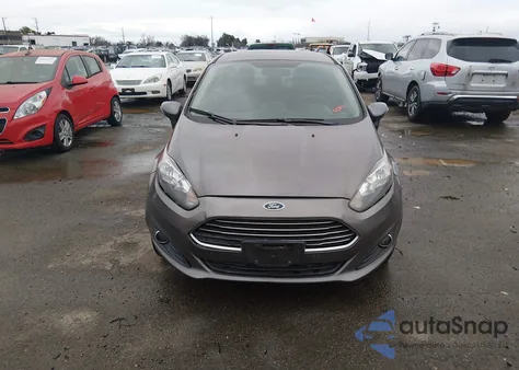 2014 Ford Fiesta Se z USA, uszkodzony, nr VIN 3FADP4BJ1EM185731